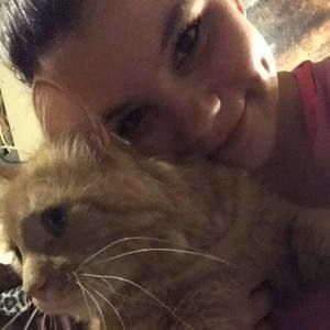 Meet your Posher, Lynn